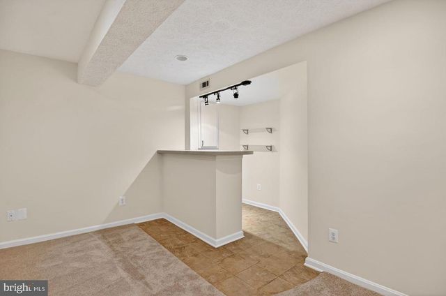 6358 FENESTRA CT, Burke, VA 22015