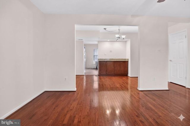 6358 FENESTRA CT, Burke, VA 22015