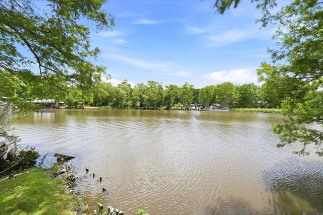 14300 Mecca Rd, French Settlement, LA 70733