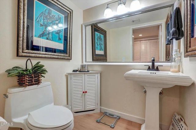 22337 Mission Circle, Chatsworth, CA 91311