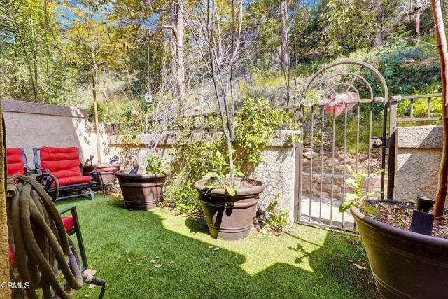 22337 Mission Circle, Chatsworth, CA 91311