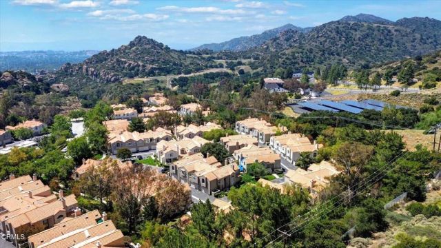 22337 Mission Circle, Chatsworth, CA 91311