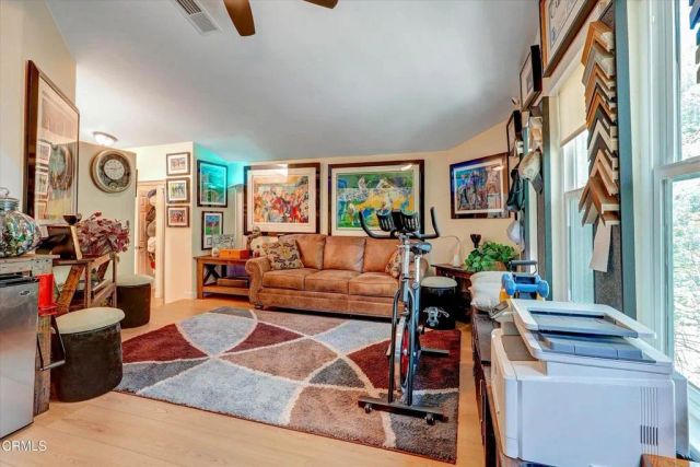 22337 Mission Circle, Chatsworth, CA 91311