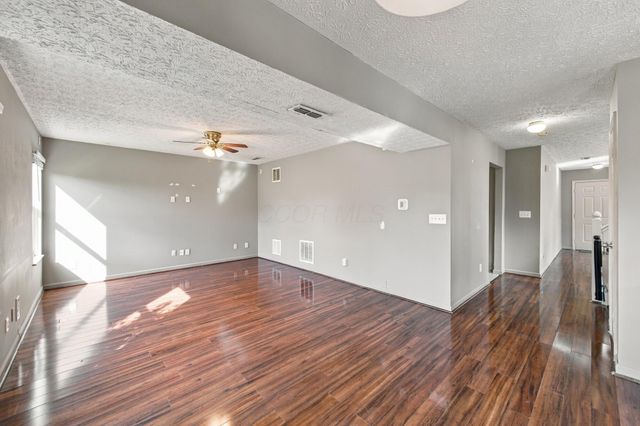 3919 Rosette Drive, Grove City, OH 43123
