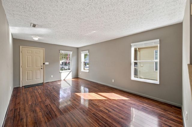 3919 Rosette Drive, Grove City, OH 43123