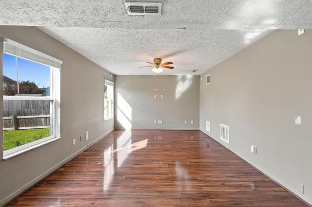 3919 Rosette Drive, Grove City, OH 43123