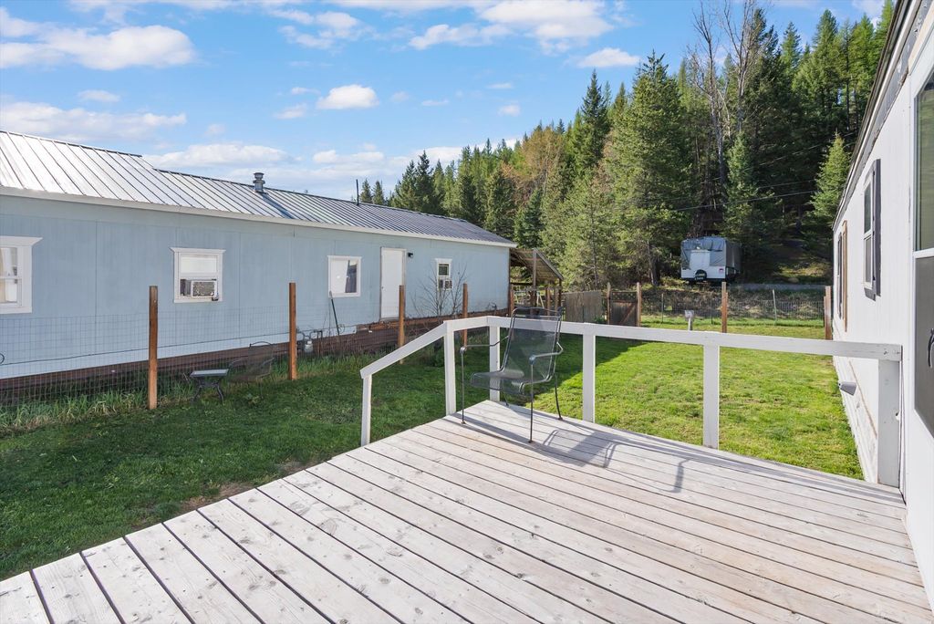 220 3rd Avenue S, Martin City, MT 59926 photo 4