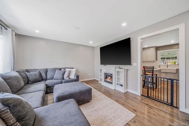 24 Brandywine Drive, Mastic, NY 11950