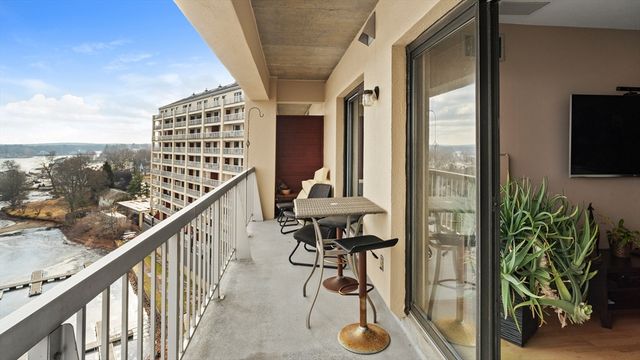 65 Lake Avenue 830, Worcester, MA 01604