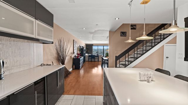 65 Lake Avenue 830, Worcester, MA 01604