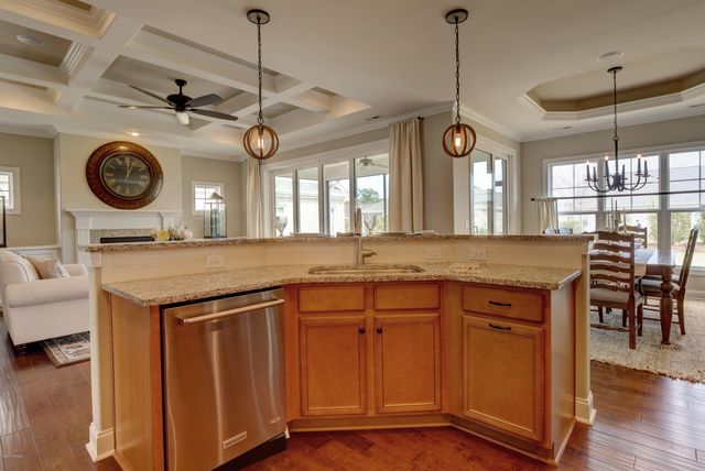 2620 Leader Circle, Wilmington, NC 28412