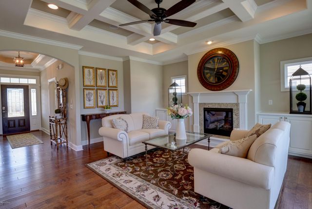 2620 Leader Circle, Wilmington, NC 28412
