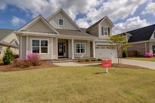 2620 Leader Circle, Wilmington, NC 28412