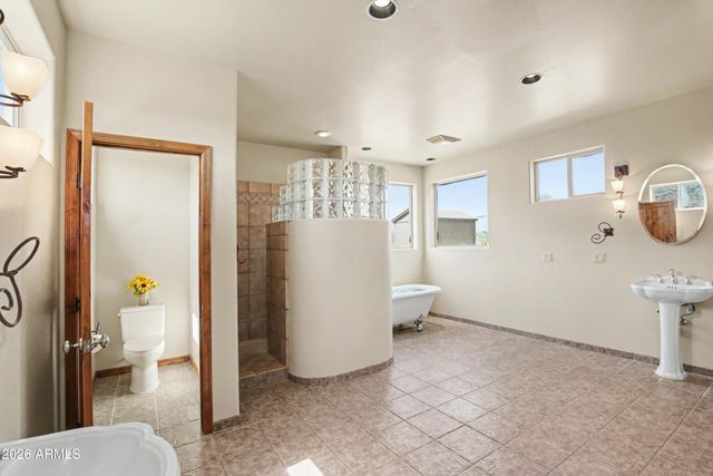 40522 N 50TH Street, Cave Creek, AZ 85331