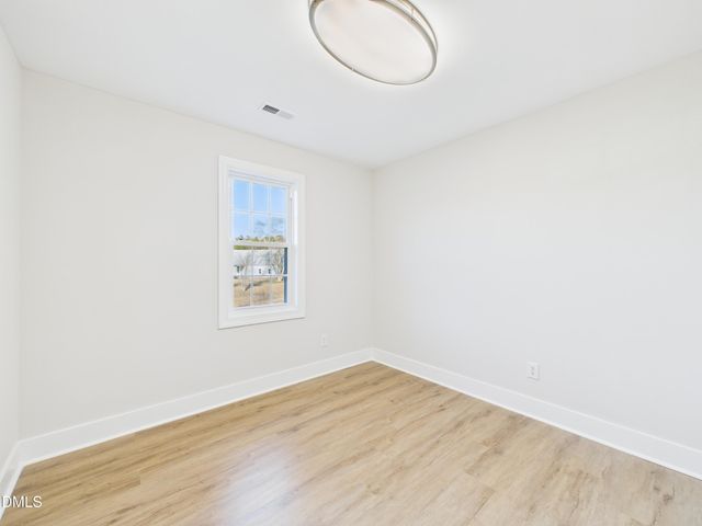 5820 Phillips Landing Drive, Wake Forest, NC 27587