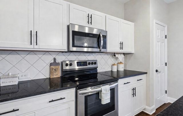 135 Santa Rosa Dr, Gallatin, TN 37066