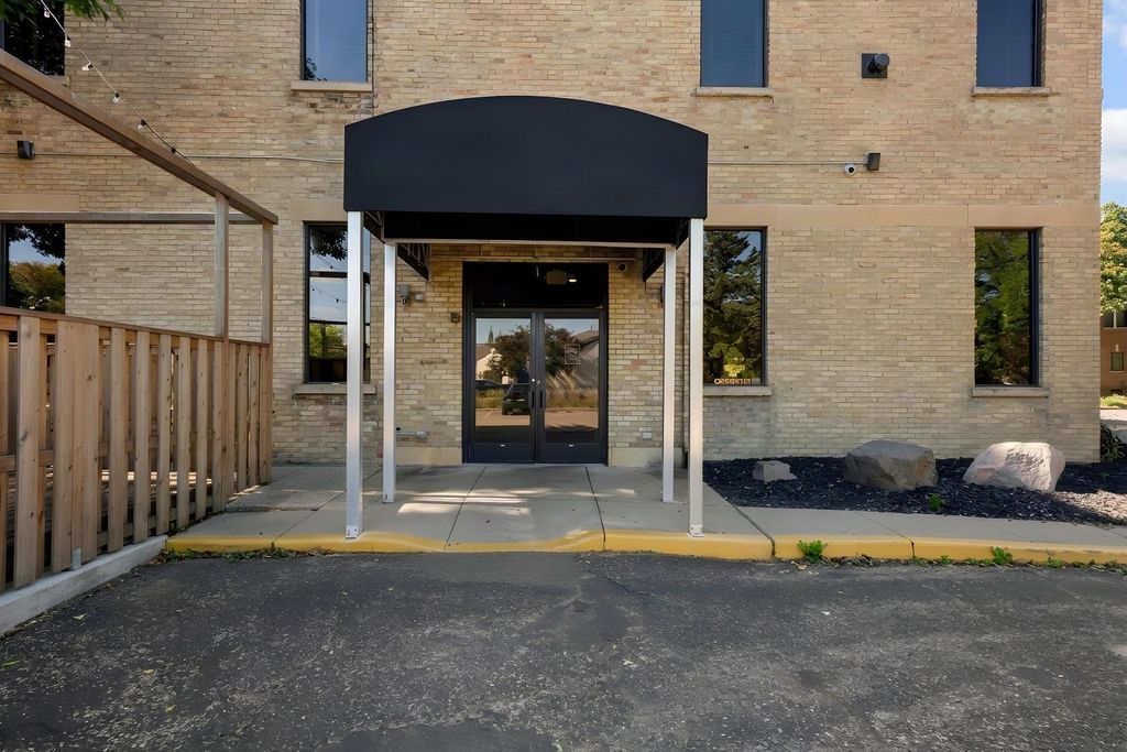 498 Selby Avenue, Saint Paul, MN 55102 — photo 4