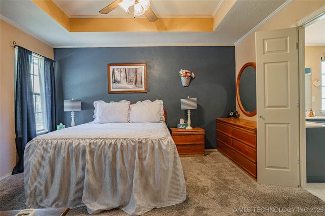 27 Wood Lake Drive, Sand Springs, OK 74063