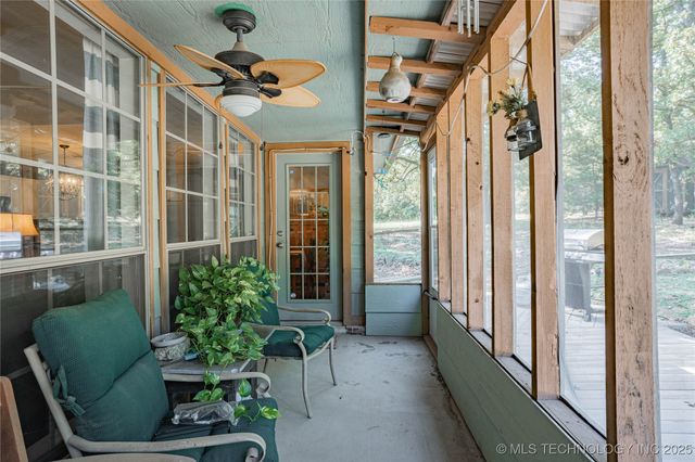 27 Wood Lake Drive, Sand Springs, OK 74063