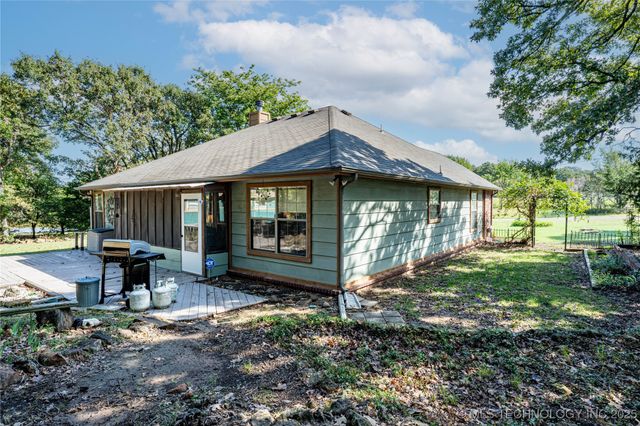 27 Wood Lake Drive, Sand Springs, OK 74063