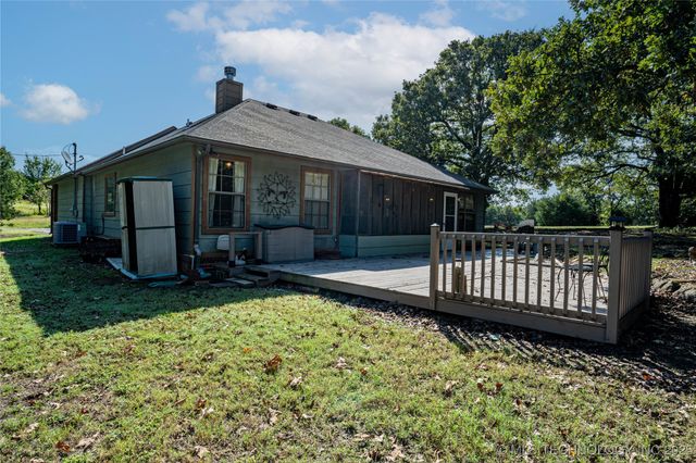 27 Wood Lake Drive, Sand Springs, OK 74063