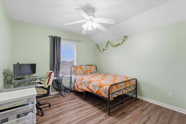 1914 Lafayette Lane, Baytown, TX 77523