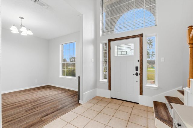 1914 Lafayette Lane, Baytown, TX 77523