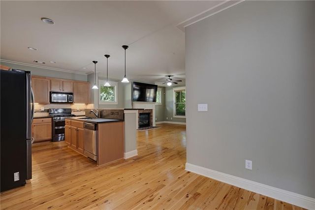 9938 Mancunian Way, Douglasville, GA 30135