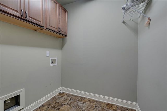 9938 Mancunian Way, Douglasville, GA 30135