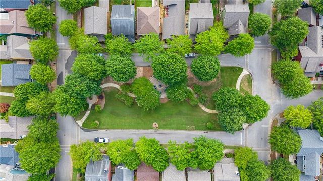 9938 Mancunian Way, Douglasville, GA 30135