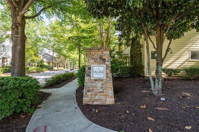 9938 Mancunian Way, Douglasville, GA 30135