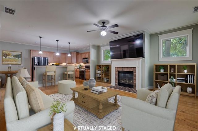 9938 Mancunian Way, Douglasville, GA 30135