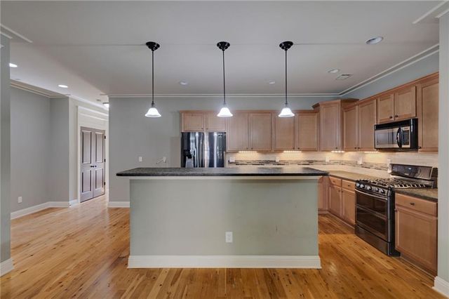 9938 Mancunian Way, Douglasville, GA 30135
