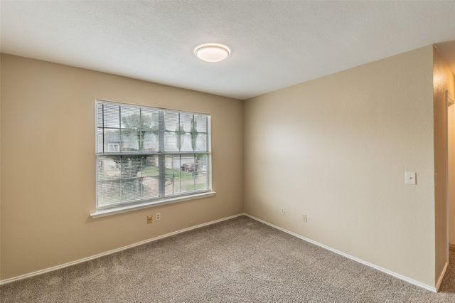 311 Pemberton Place, Cedar Hill, TX 75104