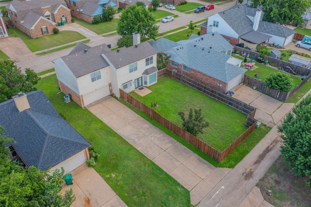 311 Pemberton Place, Cedar Hill, TX 75104
