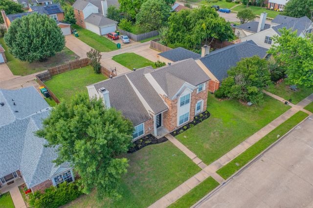 311 Pemberton Place, Cedar Hill, TX 75104