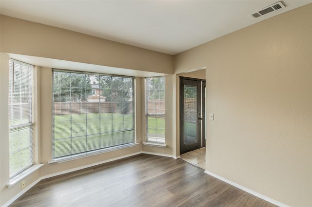 311 Pemberton Place, Cedar Hill, TX 75104