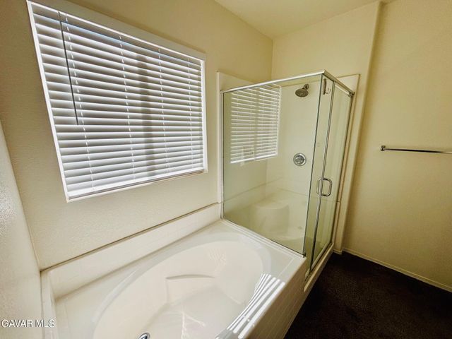 5806 W Ave K-3, Lancaster, CA 93536