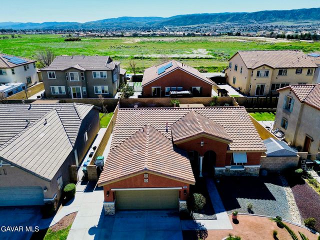 5806 W Ave K-3, Lancaster, CA 93536