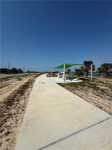 4402 NW 36th ST, Cape Coral, FL 33993