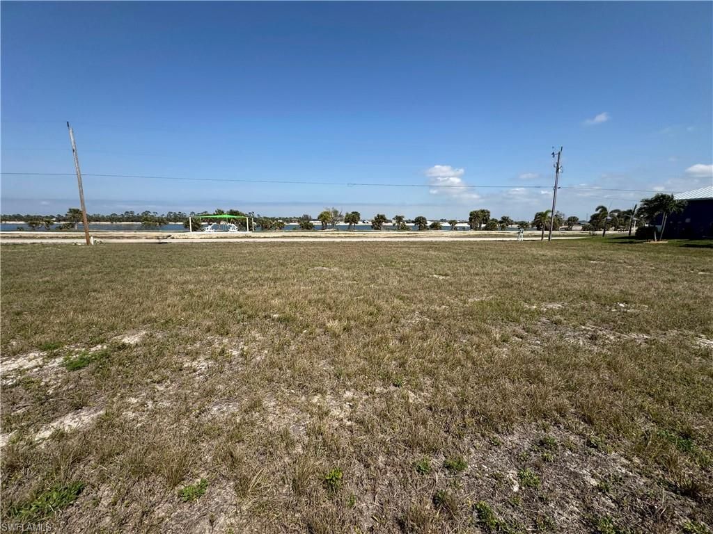 4402 NW 36th ST, CAPE CORAL, FL 33993 — photo 4