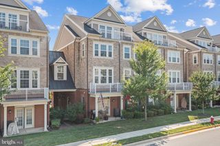 42612 HARDAGE TER, Ashburn, VA 20148