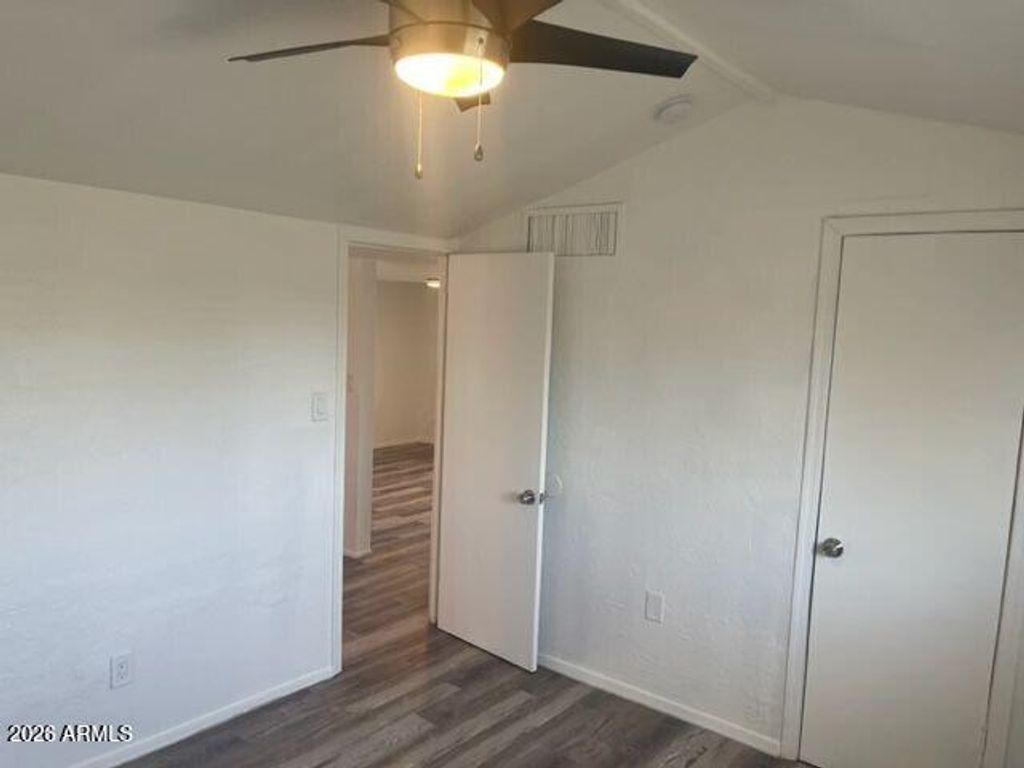 Image 26 of property listing at 2336 N 11TH Street, Phoenix, AZ 85006