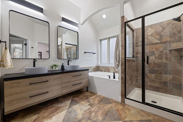 100 Crystal CV, Round Rock, TX 78664