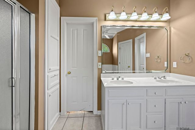 11147 Gold Cup Ave, Baton Rouge, LA 70816