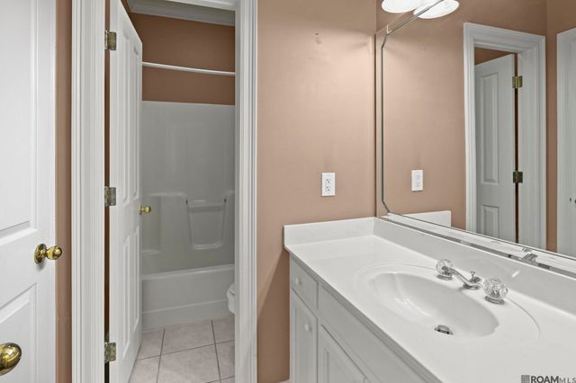 11147 Gold Cup Ave, Baton Rouge, LA 70816