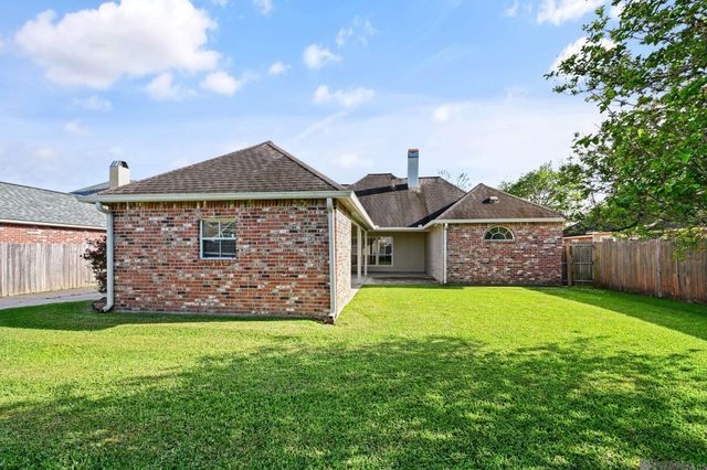11147 Gold Cup Ave, Baton Rouge, LA 70816