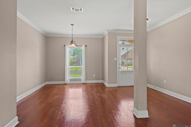 11147 Gold Cup Ave, Baton Rouge, LA 70816