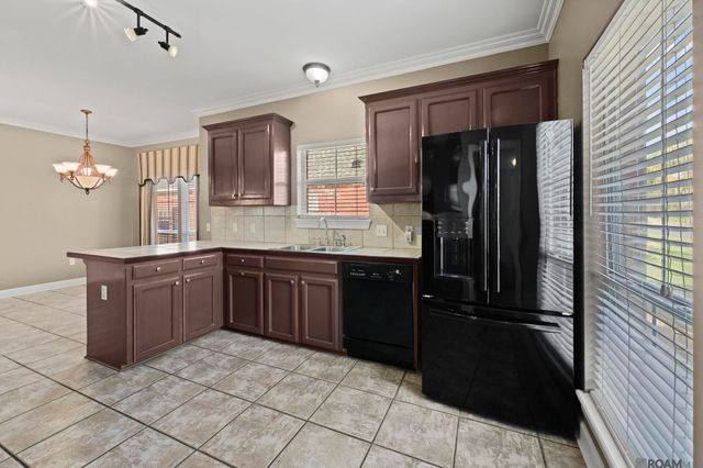 11147 Gold Cup Ave, Baton Rouge, LA 70816