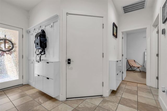 4405 Eigel Street, Houston, TX 77007